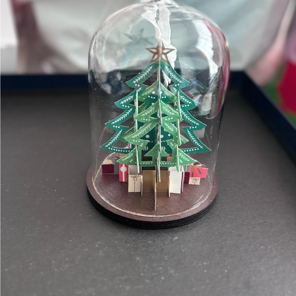 Hallmark Signature Green and Gold Christmas Tree Ornament